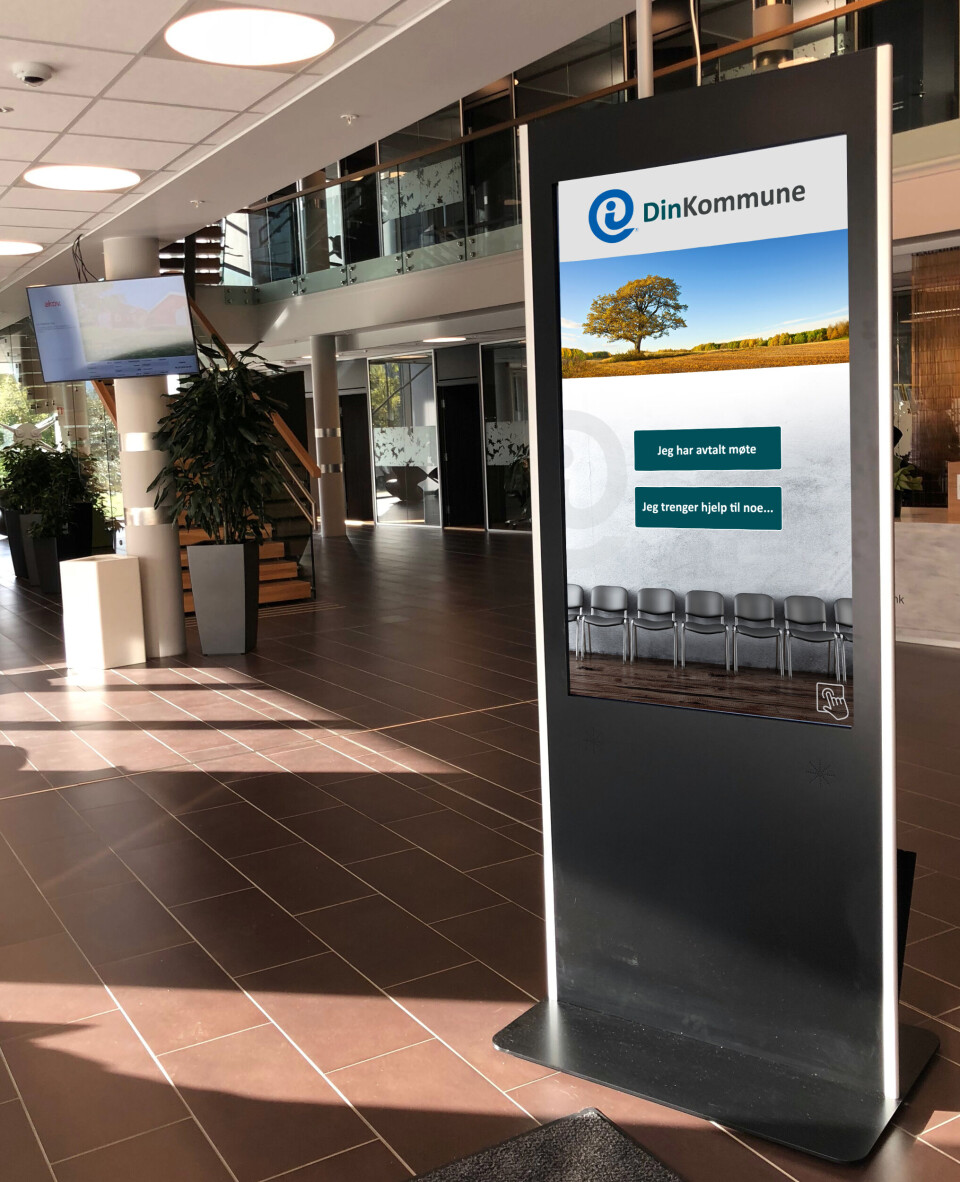 SAMARBEID OM LØSNINGER: Procon Digital, som leverer selvbetjente infokiosker og løsninger for å booke timer, har nå slått seg sammen med Acos. På bildet ser vi løsningen KommuneVert som tar imot besøkende til et rådhus. (Foto: Procon Digital) SAMARBEID OM LØSNINGER: Procon Digital, som leverer selvbetjente infokiosker og løsninger for å booke timer, har nå slått seg sammen med Acos. På bildet ser vi løsningen KommuneVert som tar imot besøkende til et rådhus. (Foto: Procon Digital)