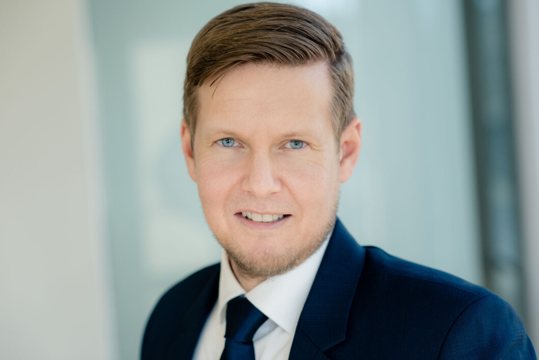 BRED ERFARING: Lars Henrik Gundersen har jobbet med sikkerhet i hele sitt yrkesaktive liv. Nå tar han over rollen som administrerende direktør i Norsis etter Peggy Sandbekken. (Foto: Norsis) BRED ERFARING: Lars Henrik Gundersen har jobbet med sikkerhet i hele sitt yrkesaktive liv. Nå tar han over rollen som administrerende direktør i Norsis etter Peggy Sandbekken. (Foto: Norsis)