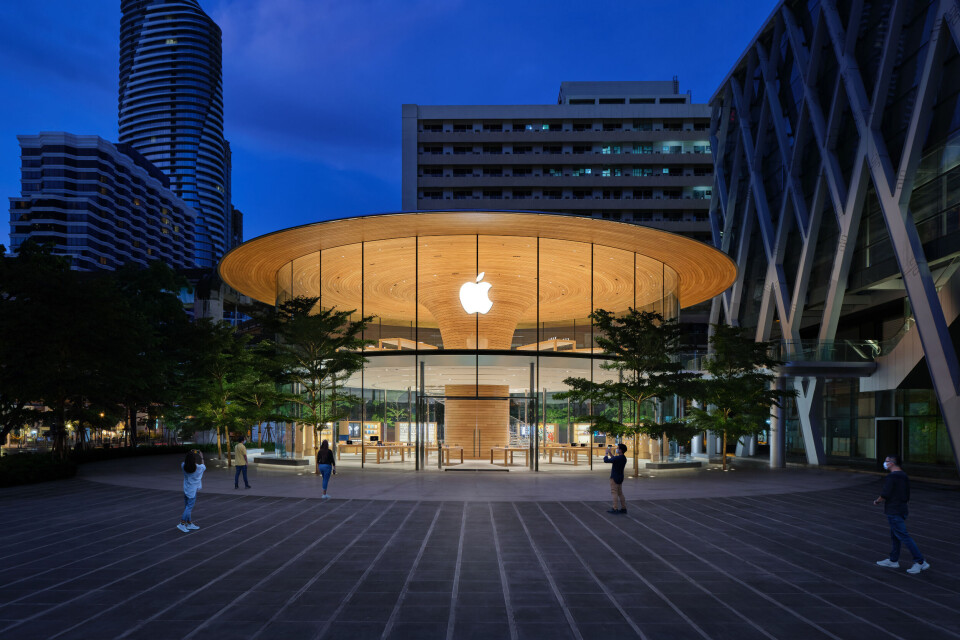 BKK: Apples nye butikk i Ratchaprasong, Bangkok. (Foto: Apple) BKK: Apples nye butikk i Ratchaprasong, Bangkok. (Foto: Apple)