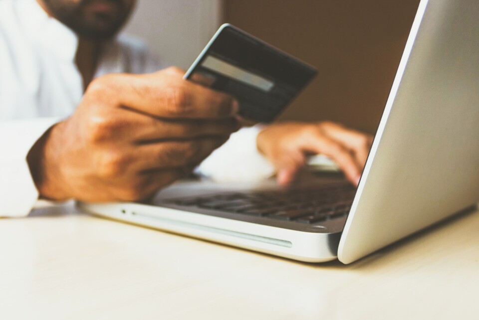 ØKNING: Shoppingvanene i norden øker stadig mer på nett. (Foto: Rupixen/Unsplash) ØKNING: Shoppingvanene i norden øker stadig mer på nett. (Foto: Rupixen/Unsplash)