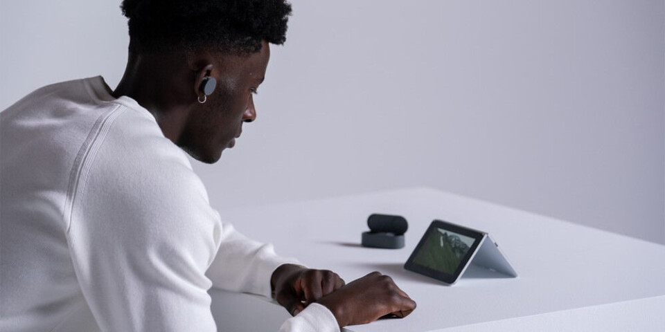 DUO: Microsoft putter bretten i nett-brettet (Foto: Microsoft) DUO: Microsoft putter bretten i nett-brettet (Foto: Microsoft)