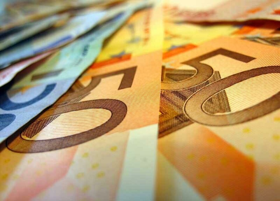 BOT: Google og Amazon har fått bøter på flere millioner euro. (Foto: Istock)