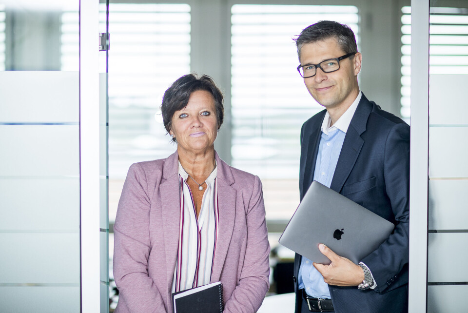 SERTIFISERT: Deres selskaper har fått Apples høyeste bedriftssertifisering. Marit Ursin og Gaute Engbakk er administrerende direktører for henholdsvis Kjedehuset og Techstep. SERTIFISERT: Deres selskaper har fått Apples høyeste bedriftssertifisering. Marit Ursin og Gaute Engbakk er administrerende direktører for henholdsvis Kjedehuset og Techstep.