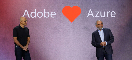 Adobe trekkes inn i skykrigen