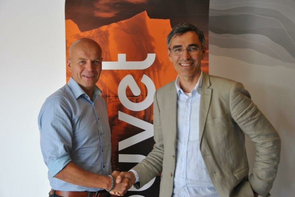 LEVERER E-HANDELSPLATTFORM: Espen Enger, leder for virksomhetsstytring i Bouvet, og Erling Schjetne, daglig leder i Istone, har sammen vunnet e-handelsavtale med Vinmonopolet. (Pressefoto) LEVERER E-HANDELSPLATTFORM: Espen Enger, leder for virksomhetsstytring i Bouvet, og Erling Schjetne, daglig leder i Istone, har sammen vunnet e-handelsavtale med Vinmonopolet. (Pressefoto)