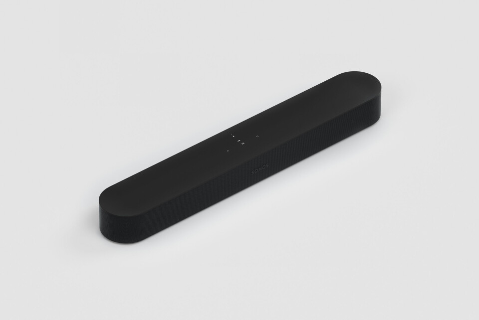 BETJENING: Sonos Beam har et fåtall manuelle knapper. Stort sett all betjening foregår via Sonos appen. (Foto: Sonos) BETJENING: Sonos Beam har et fåtall manuelle knapper. Stort sett all betjening foregår via Sonos appen. (Foto: Sonos)