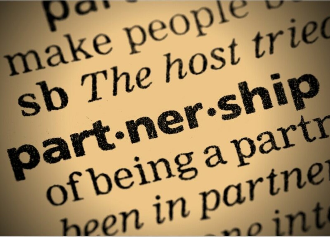 PARTNERSTRATEGI: IFS satser stort på salg gjennom partnernettverk. Jotron er nyeste kunde som følge av partner-samarbeid. (Illustrasjonsfoto: Istock)