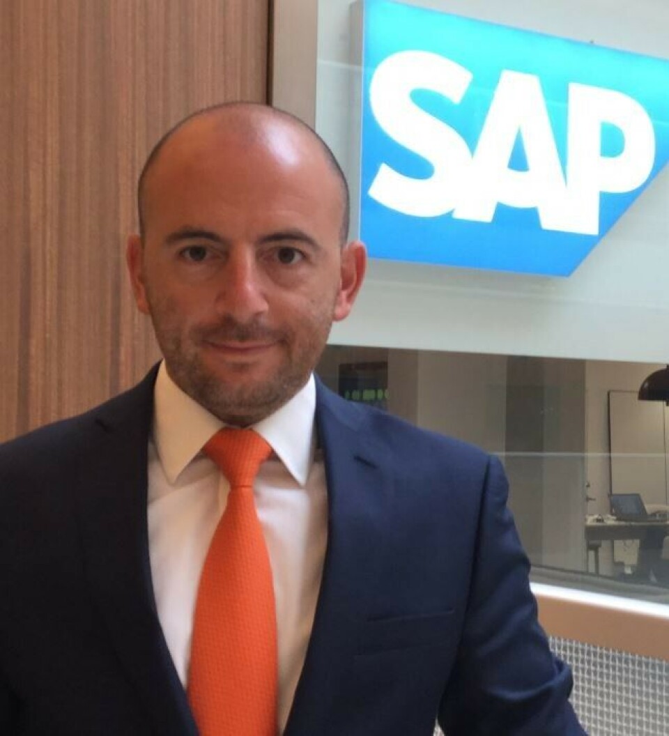 TIL SKYEN: Mikael Schwarzman kommer fra Oracle hvor han hadde nordisk ansvar for business intelligence og var salgssjef for CRM. Nå blir han ansvarlig for alle SAPs skytjenester. (Pressefoto: SAP)