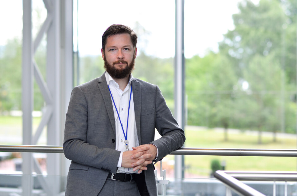 BEKYMRET: De færreste av oss har økt IT-sikkerheten i løpet av det siste året, sier Martin Højriis, ekspert på samfunnskritisk digital infrastruktur i Globalconnect Norge. (Foto: Globalconnect).