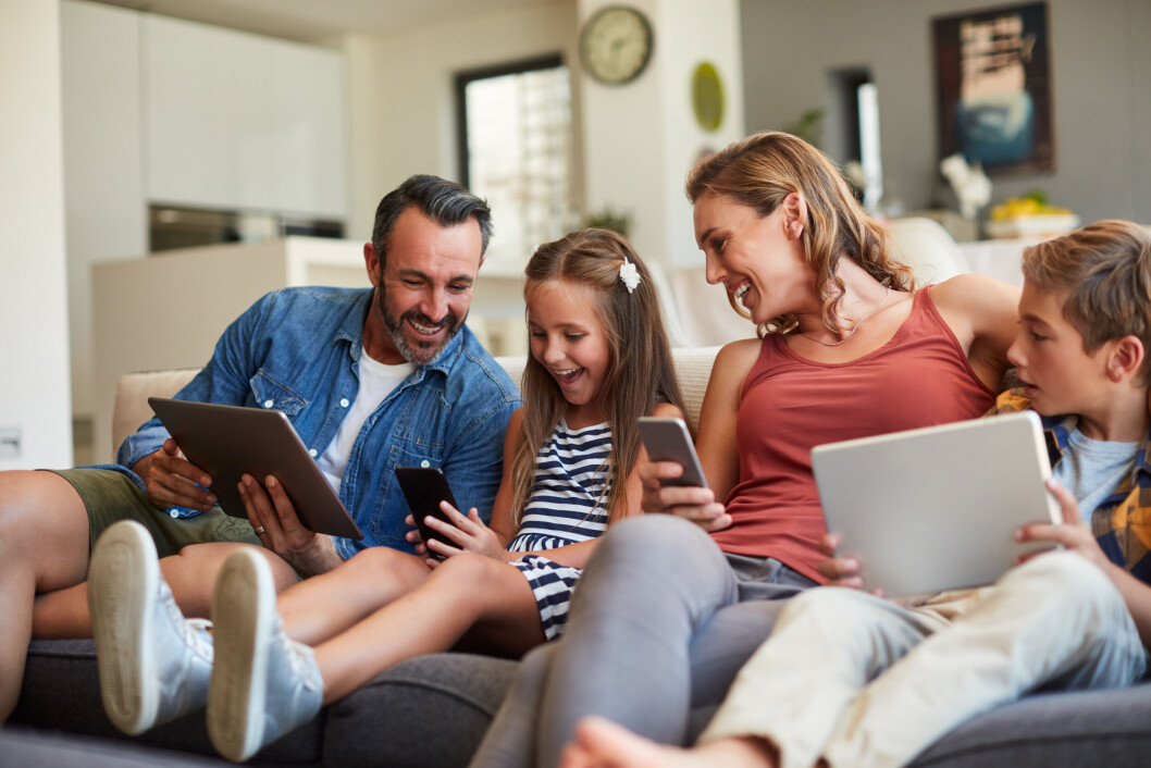 DIGITAL HVERDAG: Under årets Nasjonal sikkerhetsmåned ønsker Norsis å skape engasjement rundt digital sikkerhet for å gi norske virksomheter og resten av befolkningen en tryggere digital hverdag. (Foto: laflor/ Istock) DIGITAL HVERDAG: Under årets Nasjonal sikkerhetsmåned ønsker Norsis å skape engasjement rundt digital sikkerhet for å gi norske virksomheter og resten av befolkningen en tryggere digital hverdag. (Foto: laflor/ Istock)