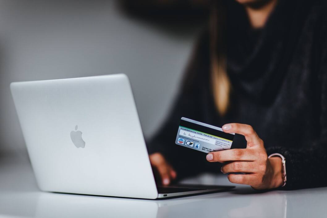 LURES: Forbrukerrådet har tidligere avdekket at det er vanskelig å si opp avtaler om digitale tjenester. (Foto: Pickawood/Unsplash) LURES: Forbrukerrådet har tidligere avdekket at det er vanskelig å si opp avtaler om digitale tjenester. (Foto: Pickawood/Unsplash)