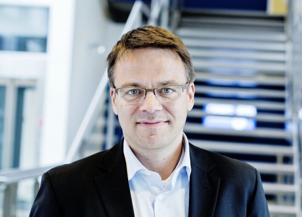 OMSTILLINGER: Omstilling, tunge finanskostnader og høye avskrivinger - men Martin Lipper i Broadnet bedrer drift med svak omsetningsvekst . Foto: Broadnet OMSTILLINGER: Omstilling, tunge finanskostnader og høye avskrivinger - men Martin Lipper i Broadnet bedrer drift med svak omsetningsvekst . Foto: Broadnet