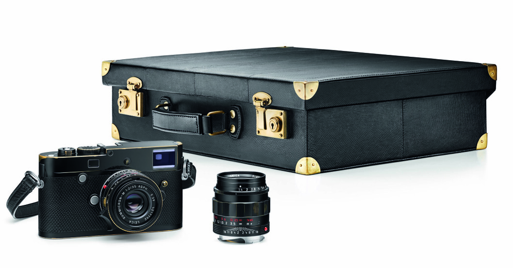 SLITT PÅ FORHÅND: Dette Leica-kameraet blir kanskje ikke slitt noe mer etter at det er blitt solgt. (Alle foto: Leica)