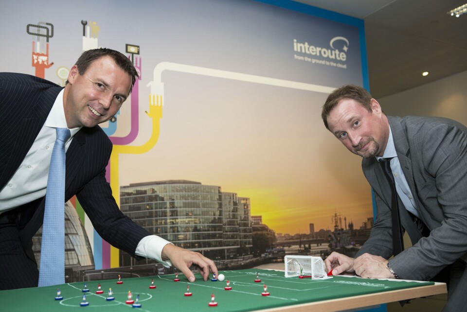 STARTET TIDLIG: It-folkene i UEFA, her med it-sjef Daniel Marion og Jesper Aagaard fra Interoute Norden, var i gang med fotball-EM 2016 før sluttrunden i 2012 var ferdigspilt. STARTET TIDLIG: It-folkene i UEFA, her med it-sjef Daniel Marion og Jesper Aagaard fra Interoute Norden, var i gang med fotball-EM 2016 før sluttrunden i 2012 var ferdigspilt.