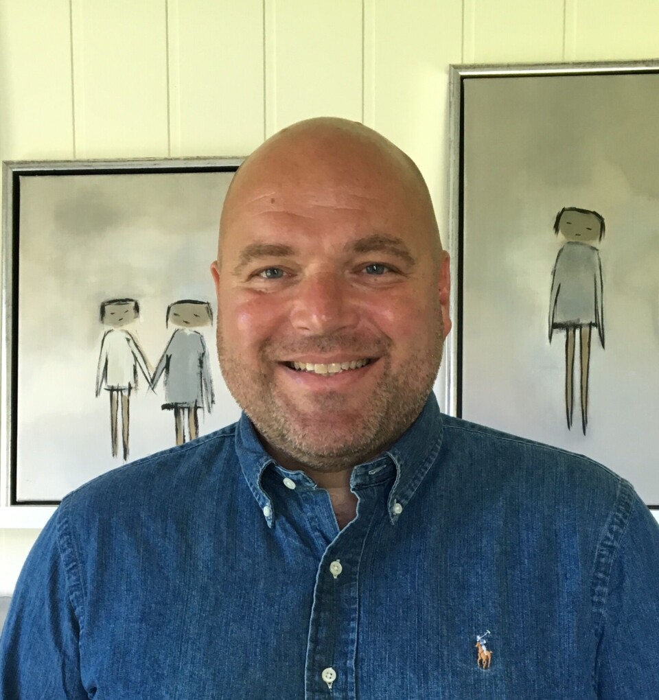 SMB-SPESIALIST: Lars Otto Ruud skal følge opp kundene med lisens- og programvare. SMB-SPESIALIST: Lars Otto Ruud skal følge opp kundene med lisens- og programvare.