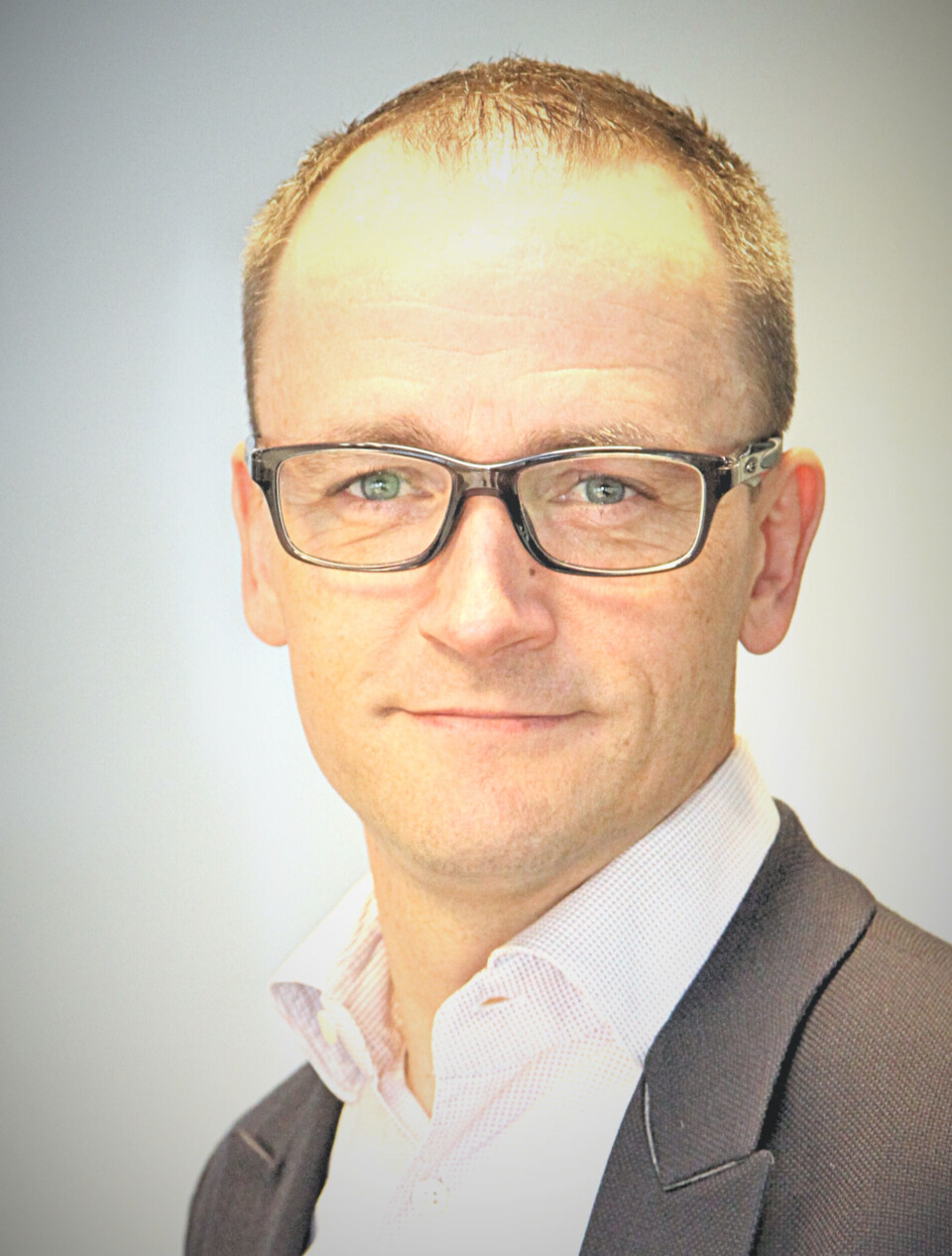 SALGSANSVARLIG: Jesper Ritsmer Stormholt skal realisere Opuscapitas globale ambisjoner. SALGSANSVARLIG: Jesper Ritsmer Stormholt skal realisere Opuscapitas globale ambisjoner.