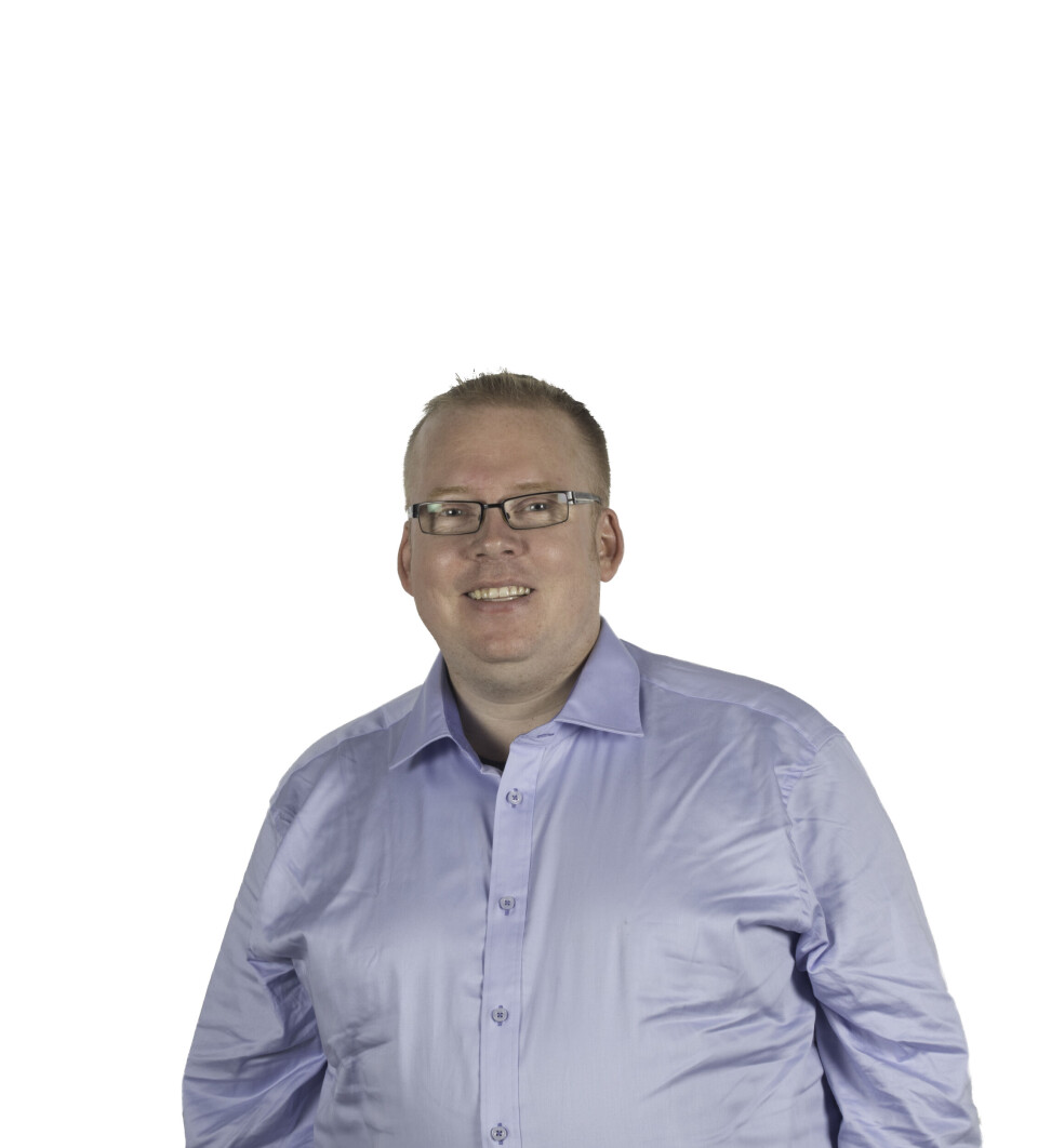 TUNGT SERTIFISERT: Lars Horntvedt har spesialisert seg på Microsofts løsninger for infrastruktur. (Foto: Firstpoint) TUNGT SERTIFISERT: Lars Horntvedt har spesialisert seg på Microsofts løsninger for infrastruktur. (Foto: Firstpoint)