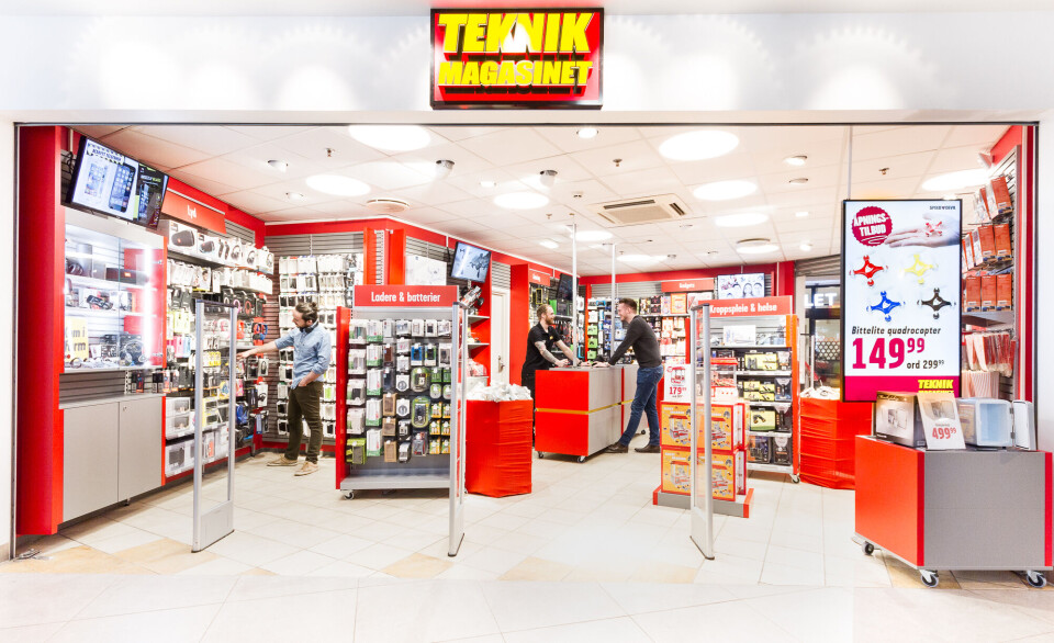TILGJENGELIG: I slutten av mars åpnet Teknikmagasinet en konseptbutikk på Tveita Senter i Oslo. Den nye butikken skal etter eget sigende framstå som mer tilgjengelig og oversiktlig for kunden. (Foto: Kalle Kiander, CC BY 3.0) TILGJENGELIG: I slutten av mars åpnet Teknikmagasinet en konseptbutikk på Tveita Senter i Oslo. Den nye butikken skal etter eget sigende framstå som mer tilgjengelig og oversiktlig for kunden. (Foto: Kalle Kiander, CC BY 3.0)