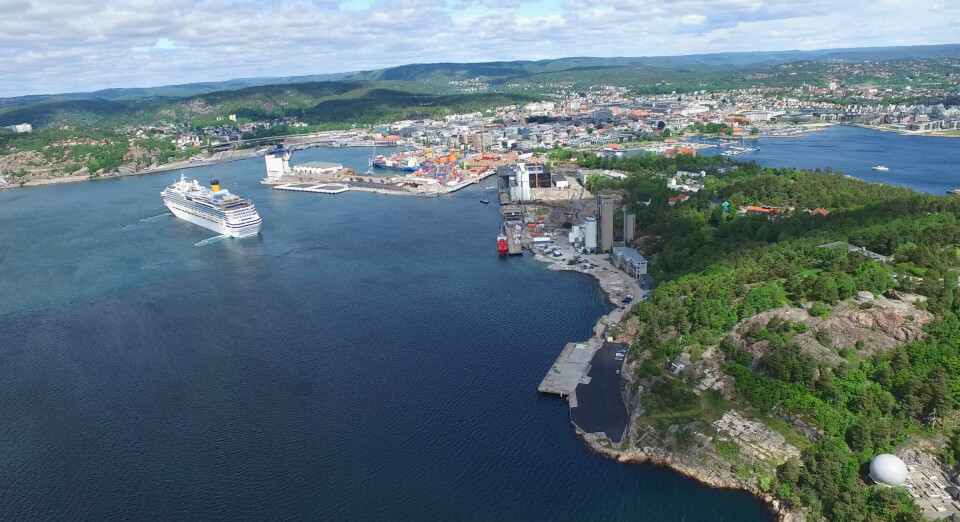 DIGITAL HAVN: «Smart Control» heter den nye løsningen, som Kristiansand havn er blant de første i landet til å det teste ut. (Pressefoto: Telenor)