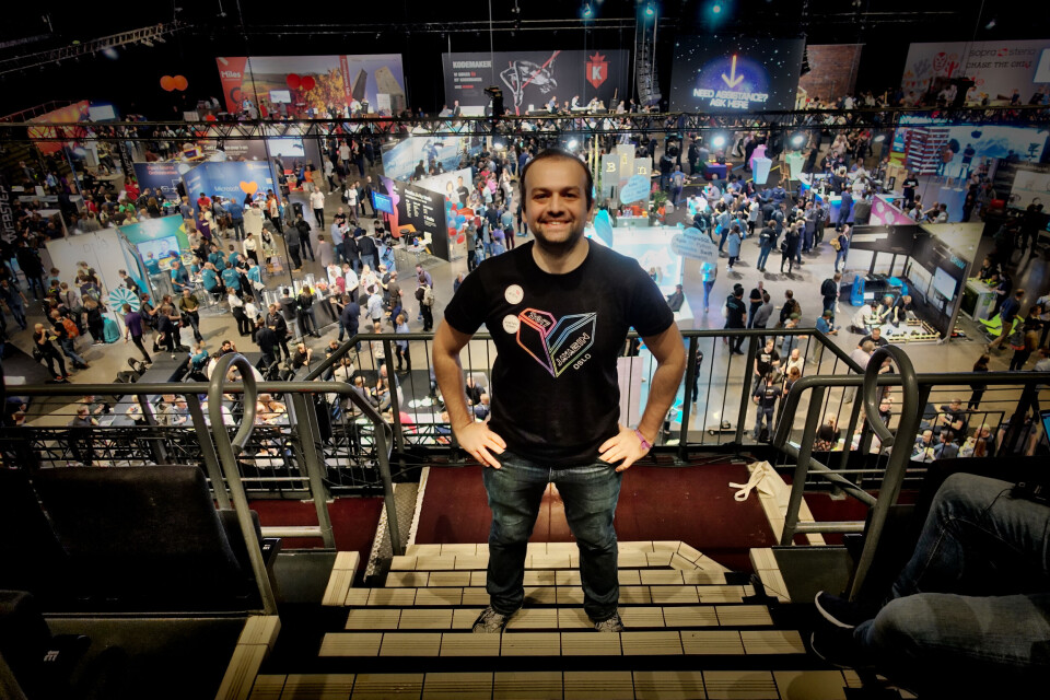 JAVAZONE 2017: Med nær 3.100 deltakere og 50 partnere på messegulvet kan lederen av Javazone, Rustam Mehmandarov, konstatere at kapasiteten er så å si fylt. (Foto: Stig Øyvann) JAVAZONE 2017: Med nær 3.100 deltakere og 50 partnere på messegulvet kan lederen av Javazone, Rustam Mehmandarov, konstatere at kapasiteten er så å si fylt. (Foto: Stig Øyvann)