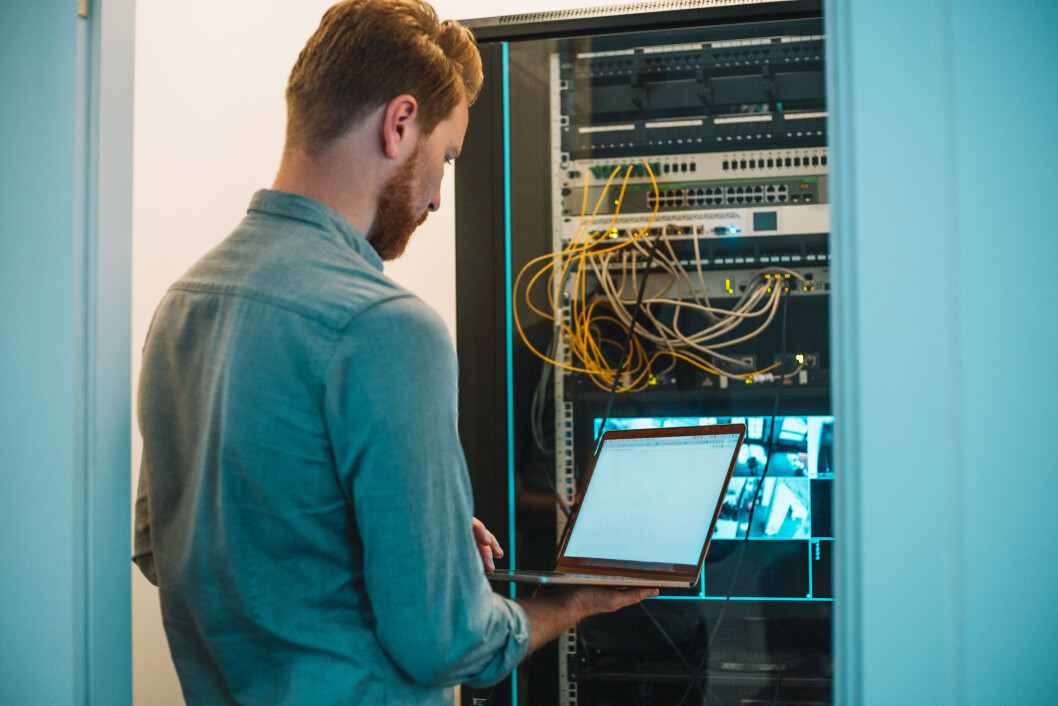 IT-TJENESTER: Næringskoden it-tjenester er den desidert største næringen på egenutført FoU. Den står for nær 18 prosent av all forskning og utvikling i næringslivet. (Foto: Istock) IT-TJENESTER: Næringskoden it-tjenester er den desidert største næringen på egenutført FoU. Den står for nær 18 prosent av all forskning og utvikling i næringslivet. (Foto: Istock)