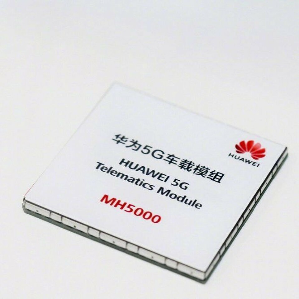 TIL BILEN: Den første 5G-enheten til kommunikasjon for selvkjørende biler, hevder Huawei.
