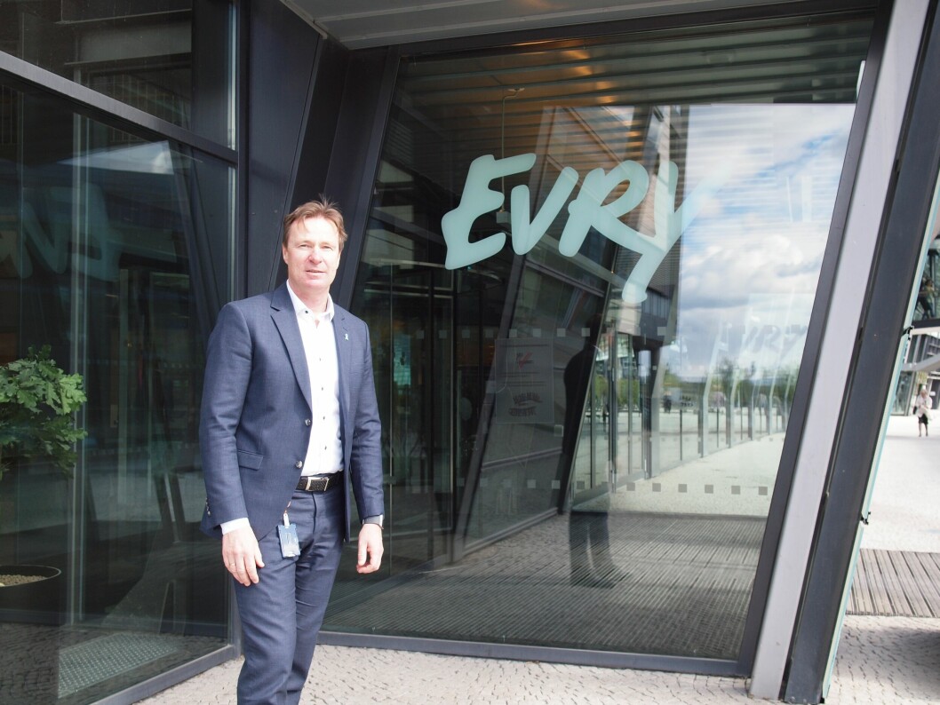 PÅ GOD VEI: Per Hove sier at han er glad for å kunne meddele at Evry er på god vei mot målet om å bli det ledende teknologi- og konsulentselskapet i Norden. (Foto: Stine Marie Hagen)