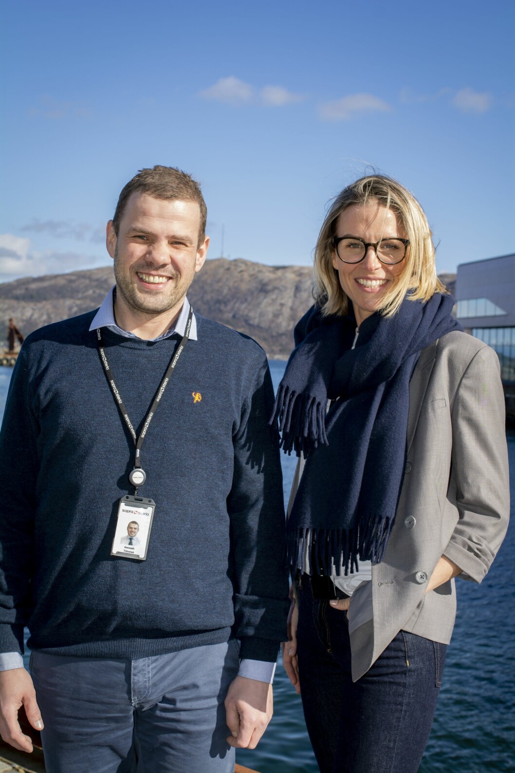 VOKSER KRAFTIG: Kenneth Titlestad og Heidi Ravndal i Sopra Steria Stavanger kan nå glede seg over at kollega nummer 100 er på plass. (Foto: Sopra Steria/Kjetil Ravnås)