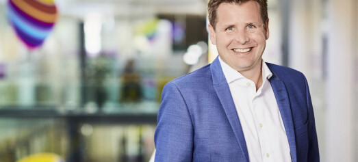 Toppsjefen i Telia Danmark sier opp etter 15 år