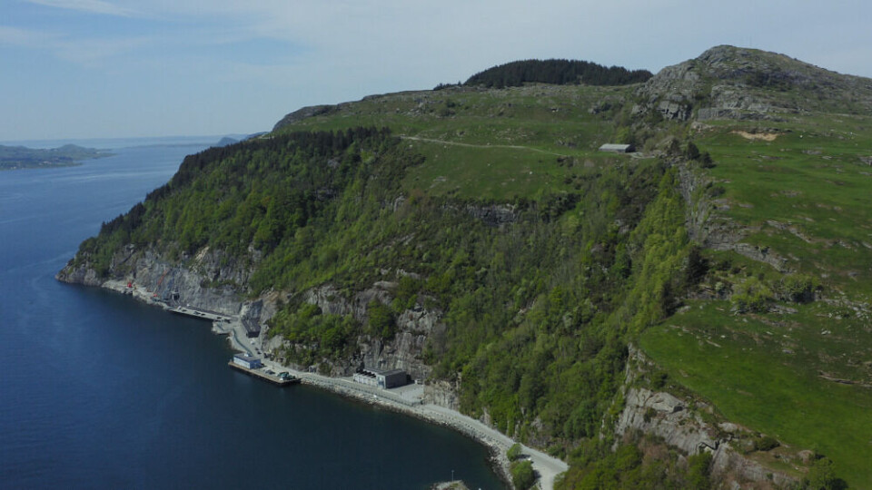 OPPKOBLET: Det gamle Nato-anlegget på Rennesøy er nå blant de mest oppkoblete datasentrene på sør-vestlandet og i Norden, sier Tor Kristian Gyland i Green Mountain. (Foto: Green Mountain pressefoto) OPPKOBLET: Det gamle Nato-anlegget på Rennesøy er nå blant de mest oppkoblete datasentrene på sør-vestlandet og i Norden, sier Tor Kristian Gyland i Green Mountain. (Foto: Green Mountain pressefoto)
