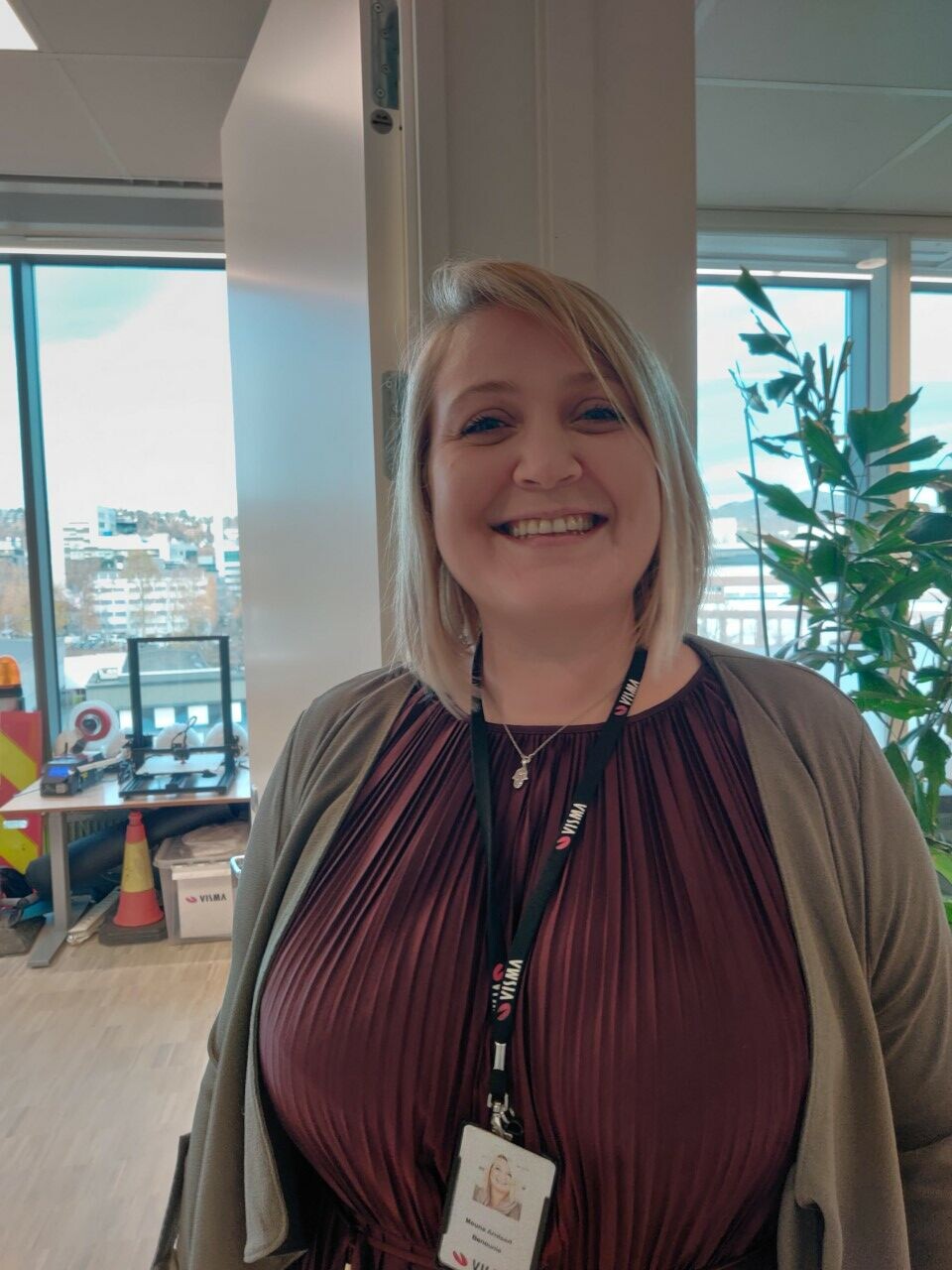 Mouna Arntsen Benounis, senior HR-konsulent i Visma. (Foto: Stine Marie Hagen)