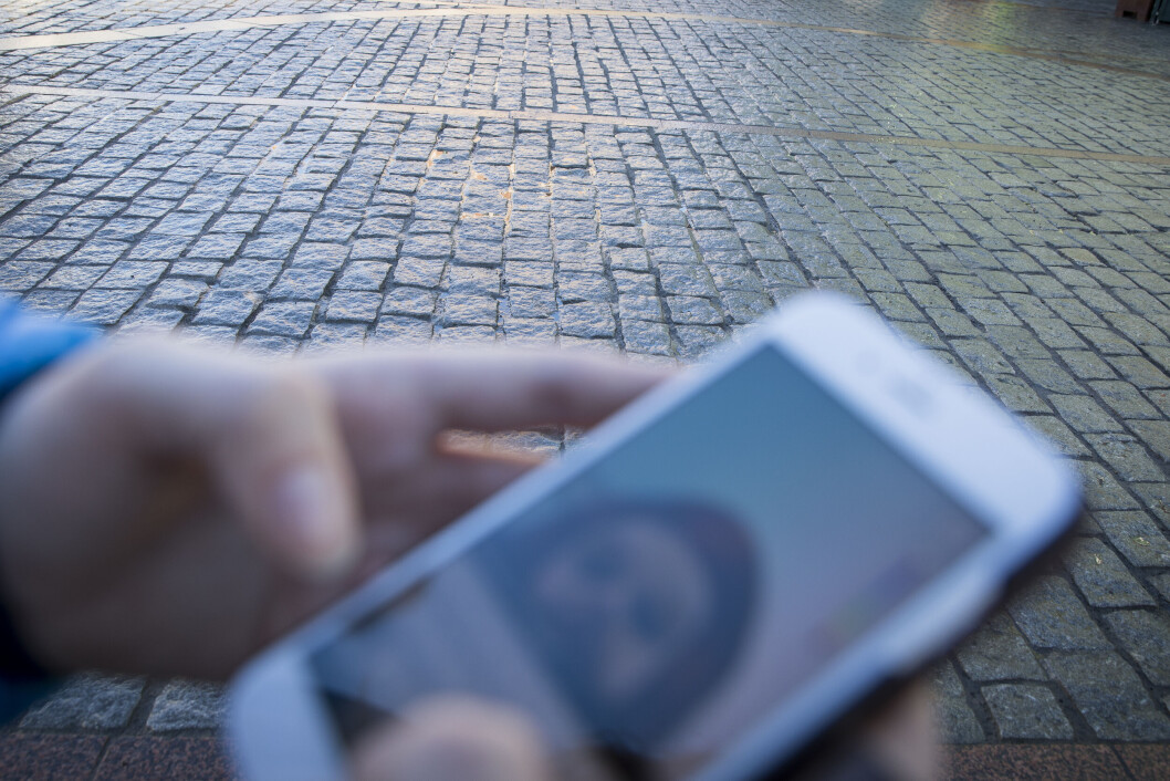 MOBILFRITT: I Stavanger kommune skal det innføres felles retningslinjer for en mobilfri skole i hele grunnskolen, altså fra 1. til 10. trinn. Det kommer fram i budsjettet til koalisjonen Ap, SV, Rødt, MDG, Senterpartiet og Folkeaksjonen nei til mer bompenger. (Foto: Mia Oshiro Junge / NTB scanpix) MOBILFRITT: I Stavanger kommune skal det innføres felles retningslinjer for en mobilfri skole i hele grunnskolen, altså fra 1. til 10. trinn. Det kommer fram i budsjettet til koalisjonen Ap, SV, Rødt, MDG, Senterpartiet og Folkeaksjonen nei til mer bompenger. (Foto: Mia Oshiro Junge / NTB scanpix)