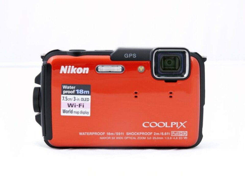 TEST: Nikon Coolpix AW110 - Feriekamera som tåler det meste